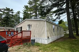 30 Franklin Pkwy, Brunswick, ME 04011 - Photo 2