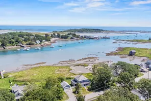 34 Langsford Rd, Kennebunkport, ME 04046 - Photo 2