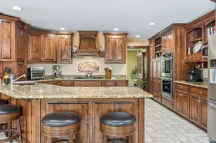 4 Cottagewood Ln, Kennebunk, ME 04043 - Photo 4