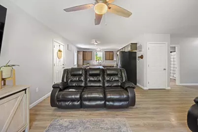 32 Pond Road, Saint Albans, ME 04971 - Photo 10