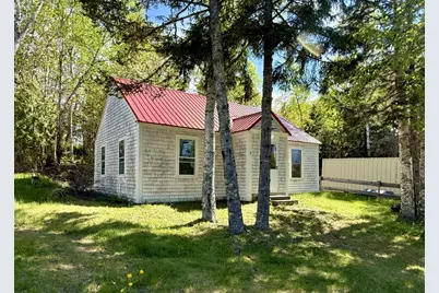 6 Meyer Street, Eastport, ME 04631 - Photo 2