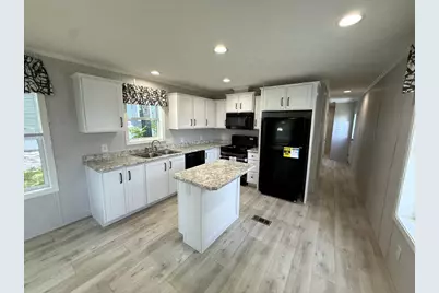 970 Gardiner Road #3, Wiscasset, ME 04578 - Photo 2