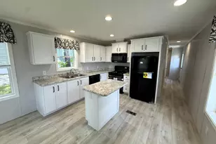 970 Gardiner Rd, Wiscasset, ME 04578 - Photo 2