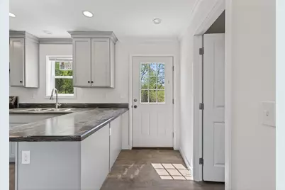 295 Old County Road, Rockland, ME 04841 - Photo 6