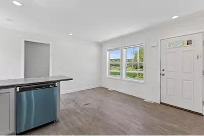 295 Old County Road, Rockland, ME 04841 - Photo 10