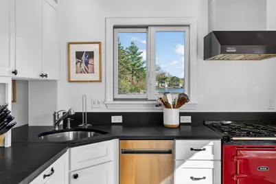 76 West Street, Boothbay Harbor, ME 04538 - Photo 20