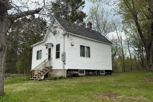 33 River Rd, Oakfield, ME 04763 - Photo 2