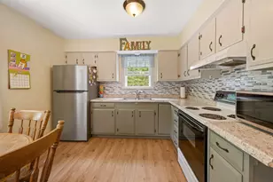 397 Poplar St, Old Town, ME 04468 - Photo 10