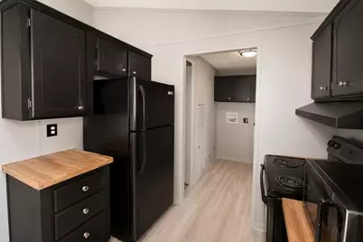 25 Village Drive, Lewiston, ME 04250 - Photo 20
