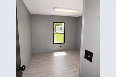 25 Village Drive, Lewiston, ME 04250 - Photo 12