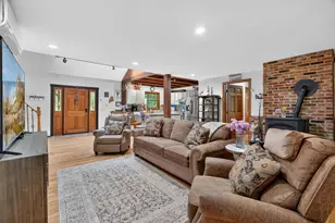 558 Castle Island Rd, Mount Vernon, ME 04352 - Photo 34