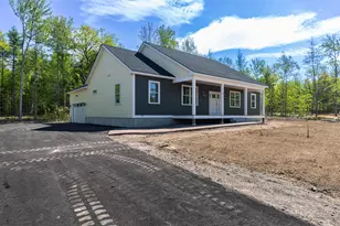 25 Tomahawk Ln, Berwick, ME 03901 - Photo 2