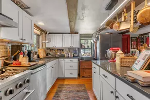 34 York St, York, ME 03909 - Photo 10