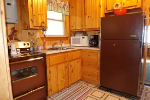 64 Lakeside Dr, Raymond, ME 04071 - Photo 10