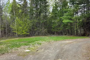 634 B Rd, Houlton, ME 04730 - Photo 4