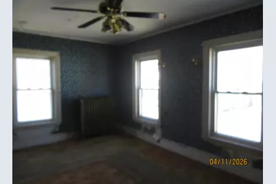 381 Hancock Street, Bangor, ME 04401 - Photo 16