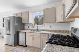 84 Old Harbor Rd, Vinalhaven, ME 04863 - Photo 10