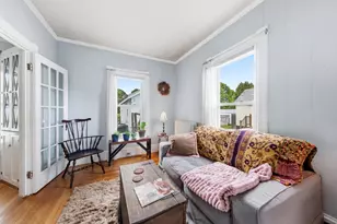 57 Crescent St, Rockland, ME 04841 - Photo 12