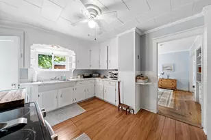 57 Crescent St, Rockland, ME 04841 - Photo 20