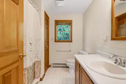 28 Saint Patrick Avenue, Lewiston, ME 04240 - Photo 4