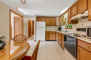 28 St Patrick Ave, Lewiston, ME 04240 - Photo 2