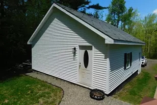 25 Brandy Ln, Hudson, ME 04449 - Photo 40