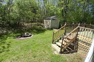25 Brandy Ln, Hudson, ME 04449 - Photo 12