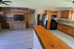 25 Brandy Ln, Hudson, ME 04449 - Photo 14