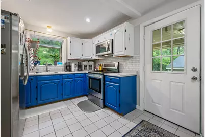 100 Colonial Circle, Harrison, ME 04040 - Photo 8
