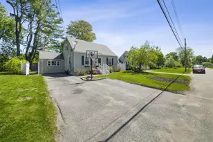 115 New York Ave, South Portland, ME 04106 - Photo 6