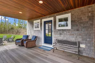 5 Franklin Cir, Cape Elizabeth, ME 04107 - Photo 4