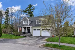 5 Franklin Cir, Cape Elizabeth, ME 04107 - Photo 2