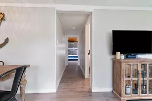 76 N Tibbetts Ave, Wells, ME 04090 - Photo 8