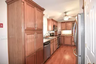 8 Jordan Dr, Lisbon, ME 04252 - Photo 2
