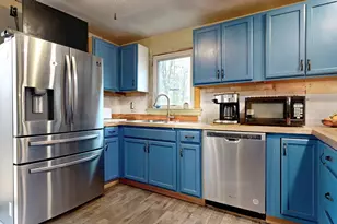 67 Providence Ave, South Portland, ME 04106 - Photo 4