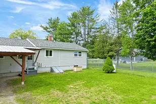 2525 W River Rd, Sidney, ME 04330 - Photo 32