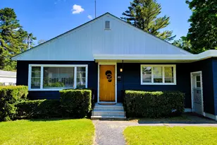 28 1/2 McLellan St, Brunswick, ME 04011 - Photo 6