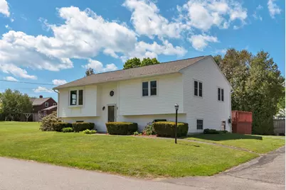 16 Leland Street, Lewiston, ME 04240 - Photo 2