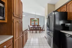16 Leland St, Lewiston, ME 04240 - Photo 24