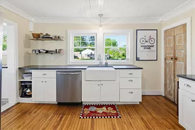 495 Allen Avenue, Portland, ME 04103 - Photo 6