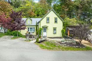19 Sullivan St, Eastport, ME 04631 - Photo 2