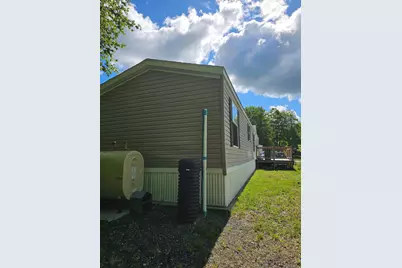 16 Leo Street, Sanford, ME 04073 - Photo 8