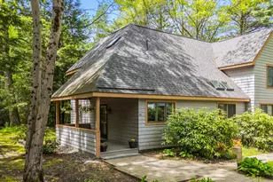31 Concord Pl, Cape Elizabeth, ME 04107 - Photo 2