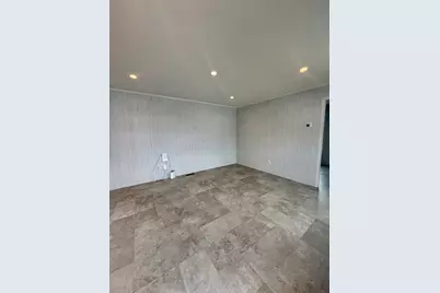 28 Hobson Avenue, Veazie, ME 04401 - Photo 2