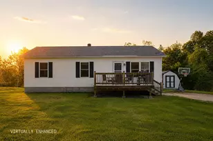 135 Meadow Ln, Farmington, ME 04938 - Photo 26