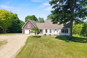 85 Mill Ridge Rd, North Yarmouth, ME 04097 - Photo 2