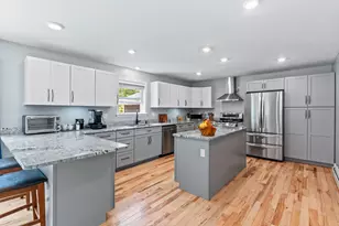 122 Thomas Point Rd, Brunswick, ME 04011 - Photo 4