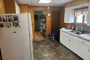16 Allen St, Presque Isle, ME 04769 - Photo 6