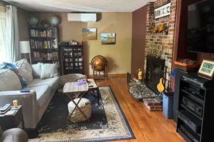 23 Annabessacook Dr, Winthrop, ME 04364 - Photo 10