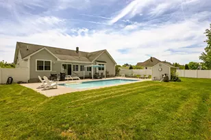 13 Blake Ave, Saco, ME 04072 - Photo 8